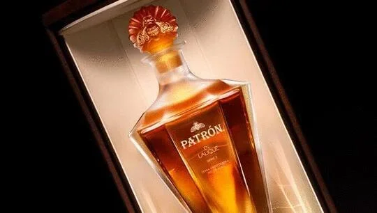 Patron Limited Edition En Lalique Serie 2 Tequila Extra Anejo